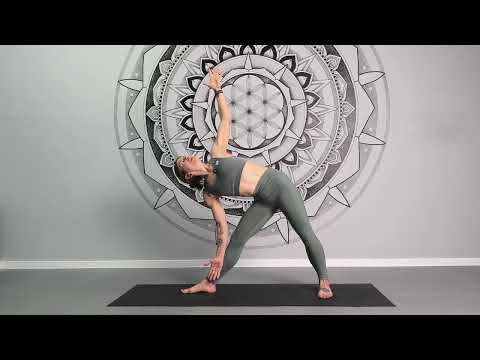 Master triangle pose (Trikonasana): Ultimate guide...